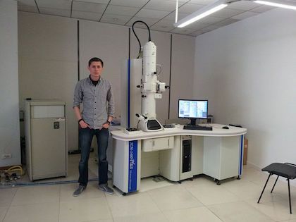 Maintenance des microscopes électroniques